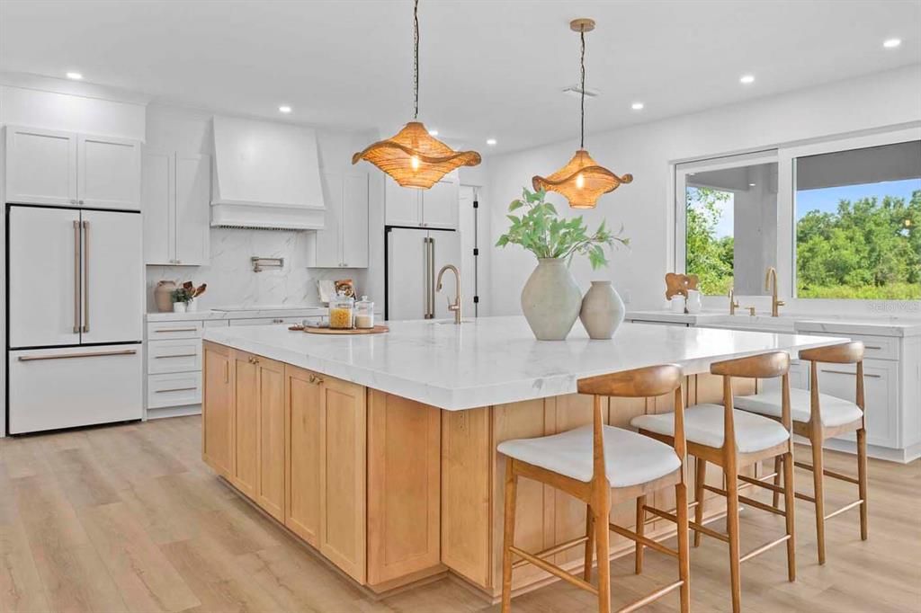 En Venta: $1,898,000 (7 camas, 5 baños, 6167 Pies cuadrados)