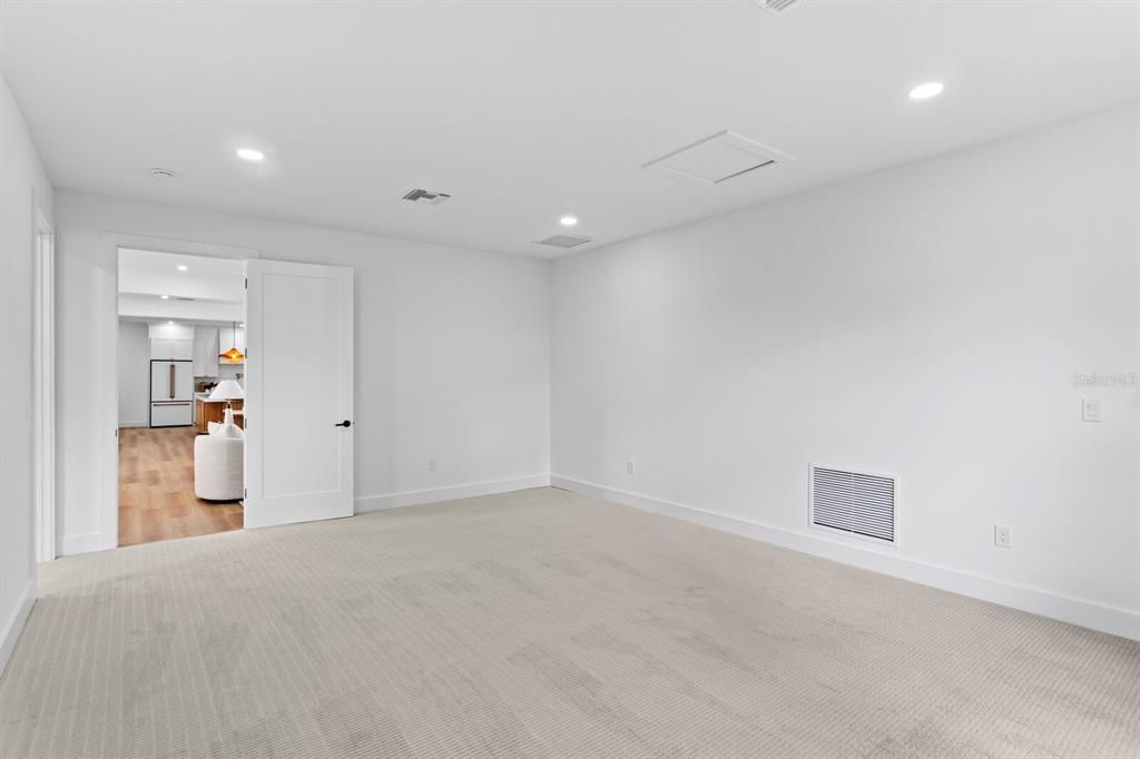 En Venta: $1,898,000 (7 camas, 5 baños, 6167 Pies cuadrados)