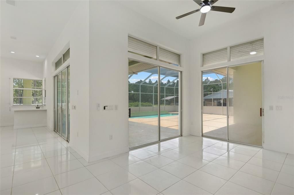 En Venta: $999,997 (4 camas, 3 baños, 3210 Pies cuadrados)