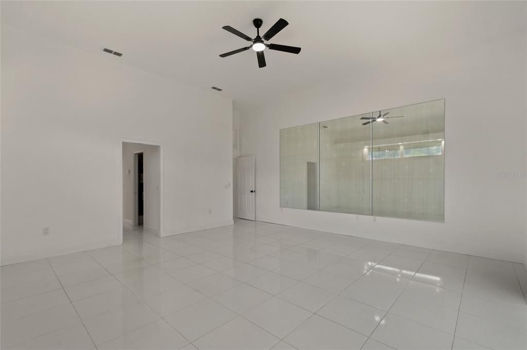 En Venta: $999,997 (4 camas, 3 baños, 3210 Pies cuadrados)