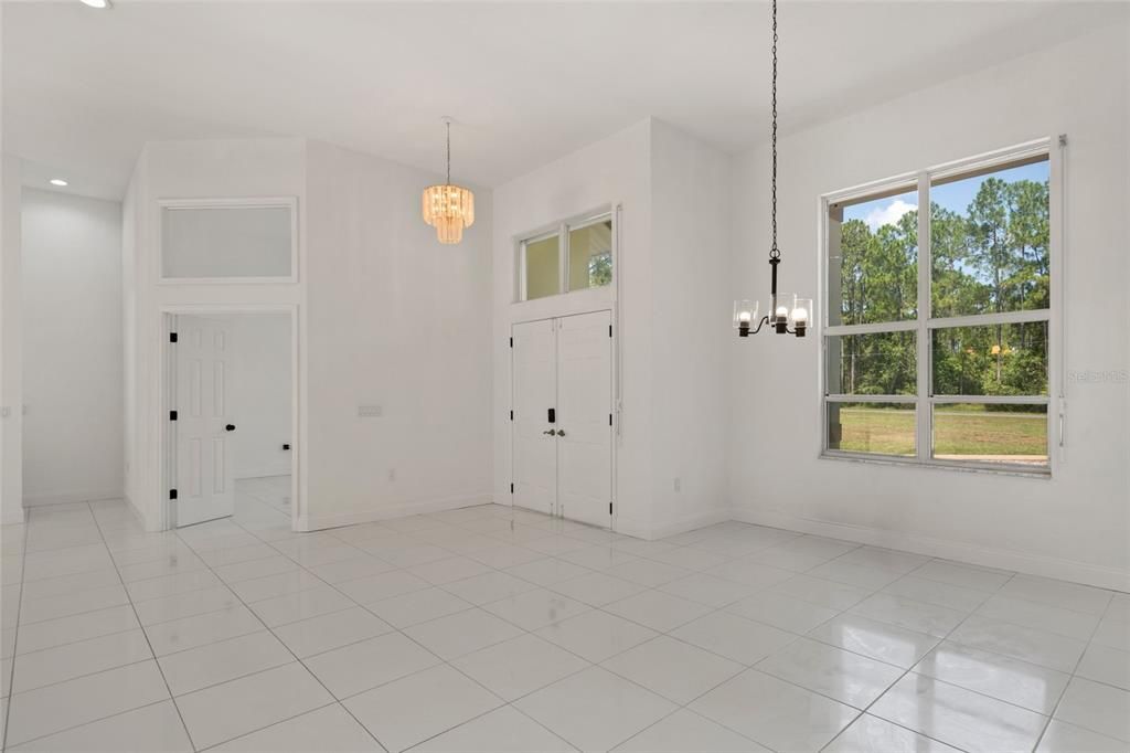 En Venta: $999,997 (4 camas, 3 baños, 3210 Pies cuadrados)