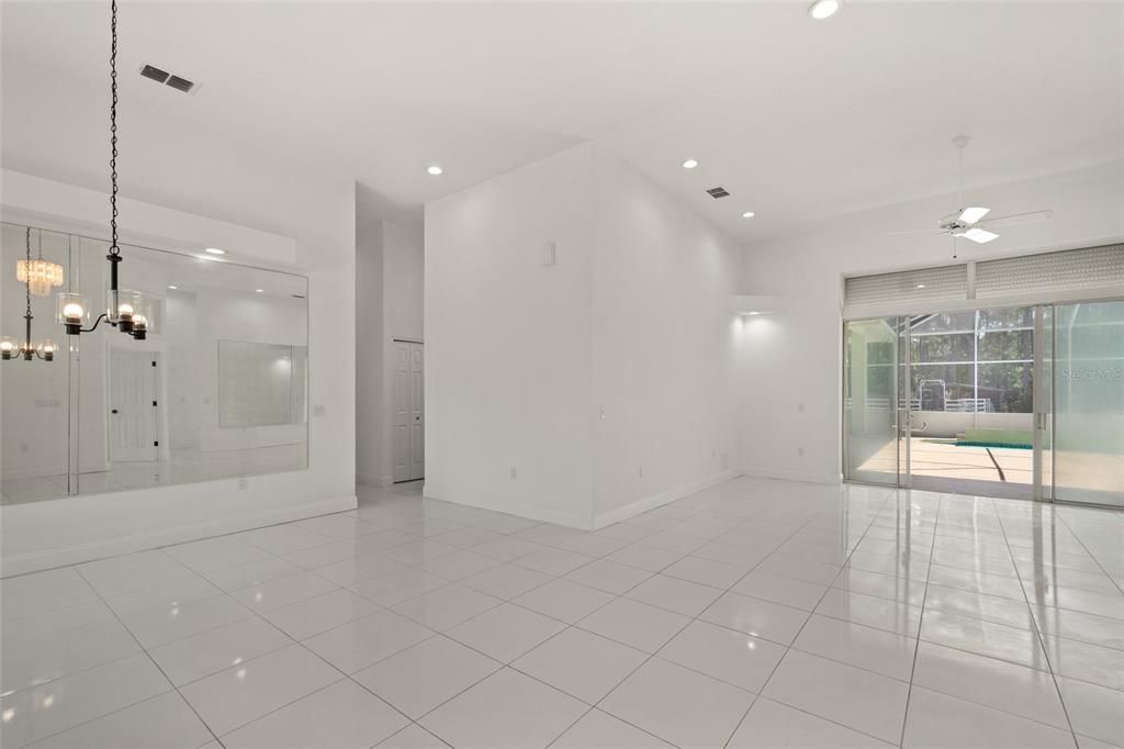 En Venta: $999,997 (4 camas, 3 baños, 3210 Pies cuadrados)