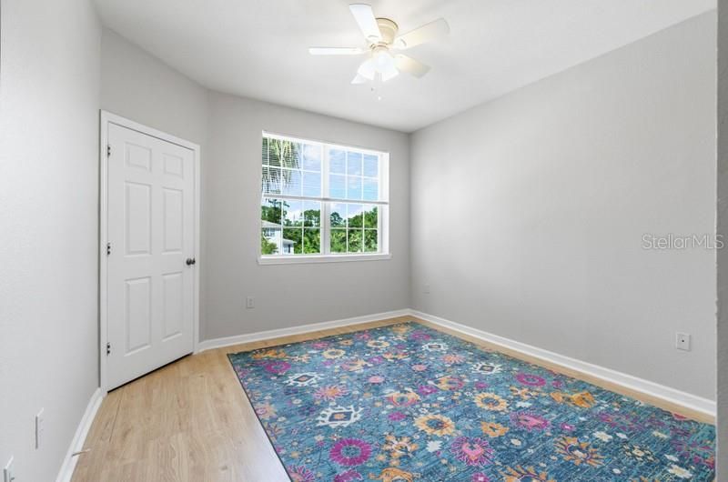 En Venta: $230,000 (2 camas, 2 baños, 1085 Pies cuadrados)