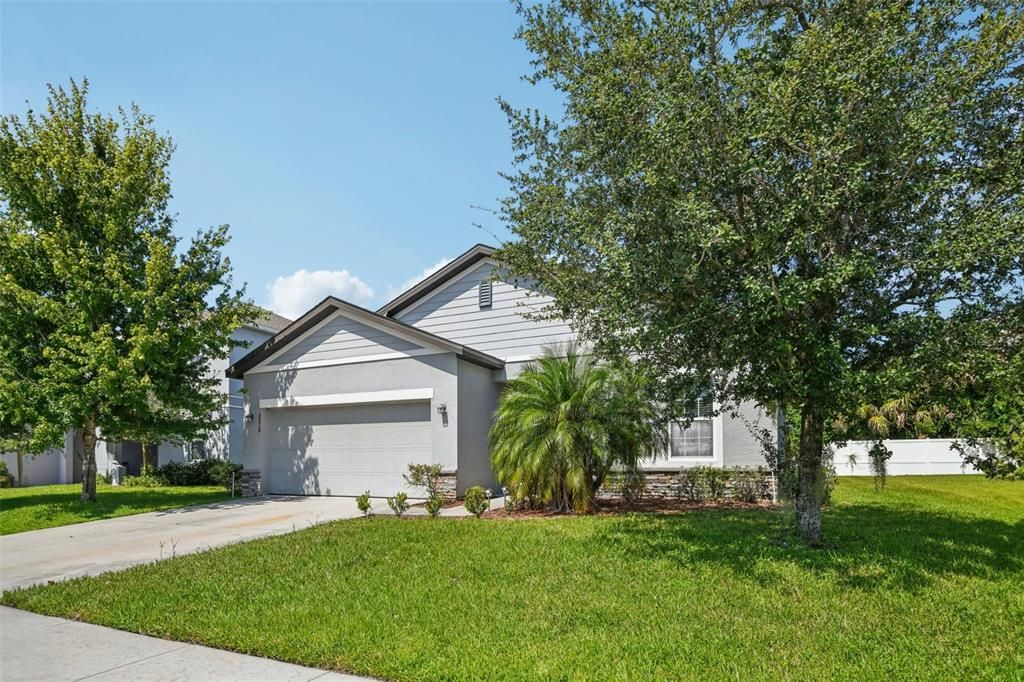 待售: $435,000 (4 贝兹, 2 浴室, 1926 平方英尺)