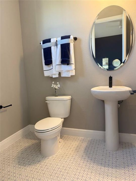 На продажу: $949,000 (5 спален, 4 ванн, 3517 Квадратных фут)