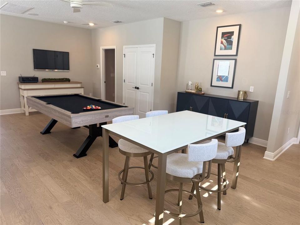 На продажу: $949,000 (5 спален, 4 ванн, 3517 Квадратных фут)