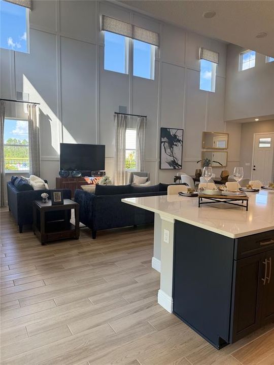 На продажу: $949,000 (5 спален, 4 ванн, 3517 Квадратных фут)