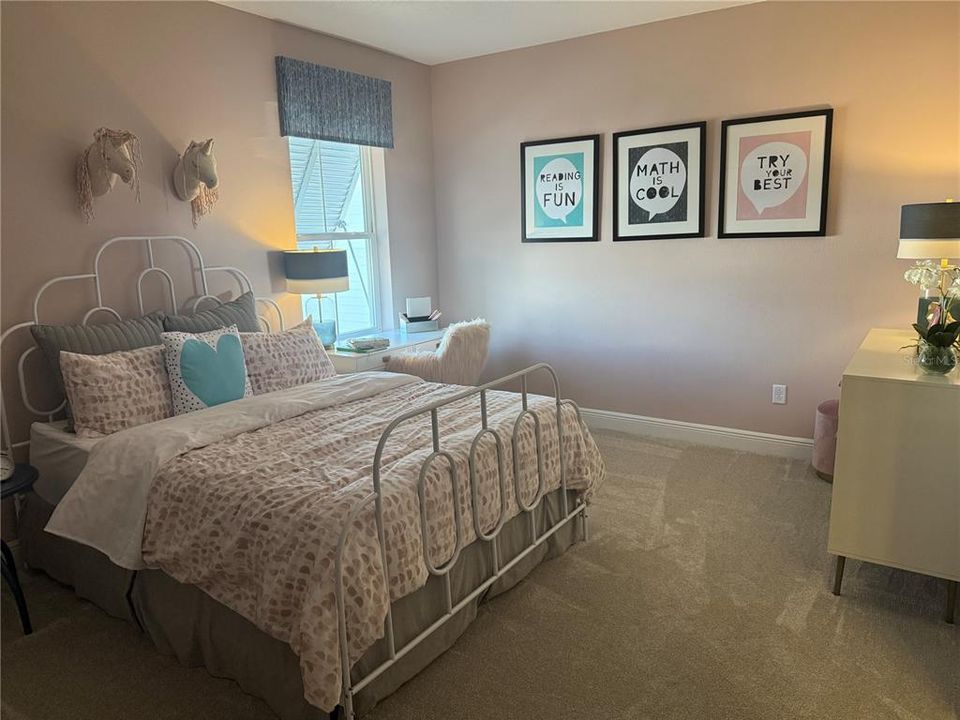 На продажу: $949,000 (5 спален, 4 ванн, 3517 Квадратных фут)