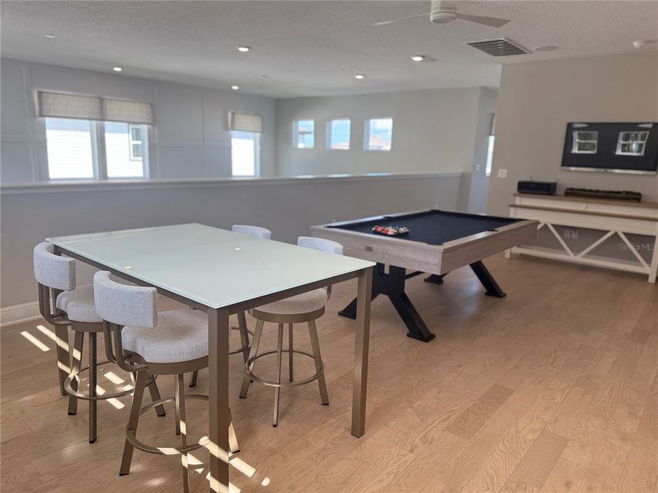 На продажу: $949,000 (5 спален, 4 ванн, 3517 Квадратных фут)