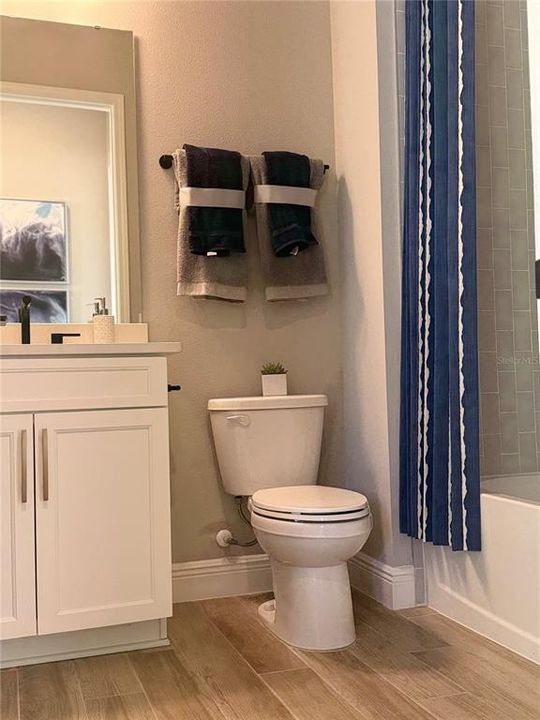 На продажу: $949,000 (5 спален, 4 ванн, 3517 Квадратных фут)