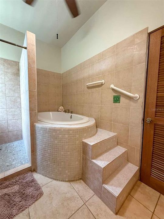 For Sale: $1,350,000 (15 beds, 12 baths, 8500 Square Feet)