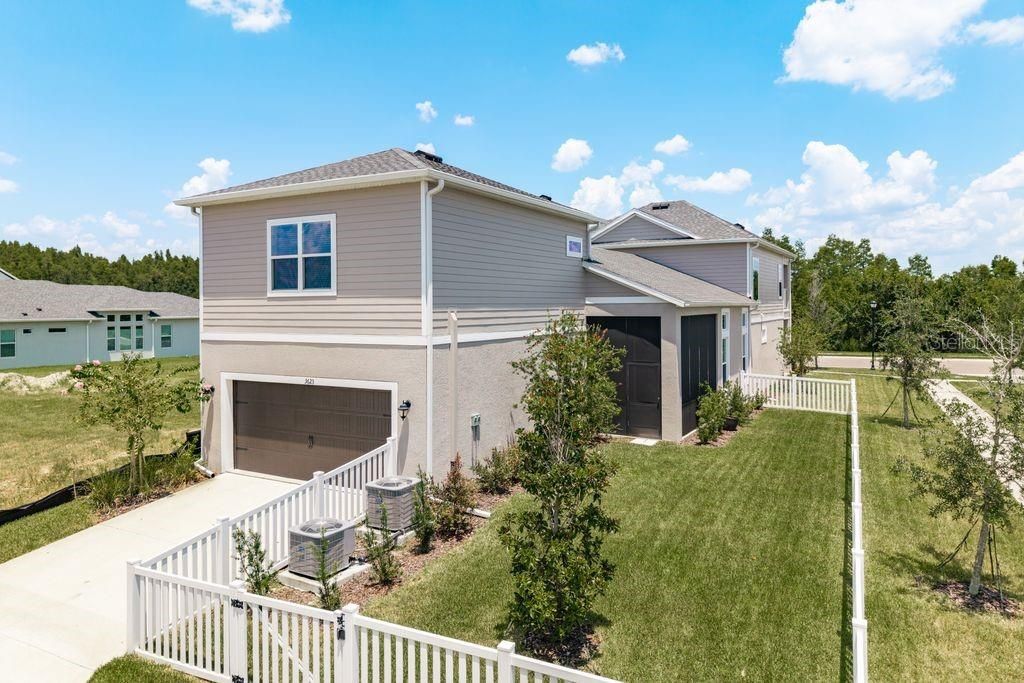 For Sale: $725,000 (4 beds, 4 baths, 3083 Square Feet)