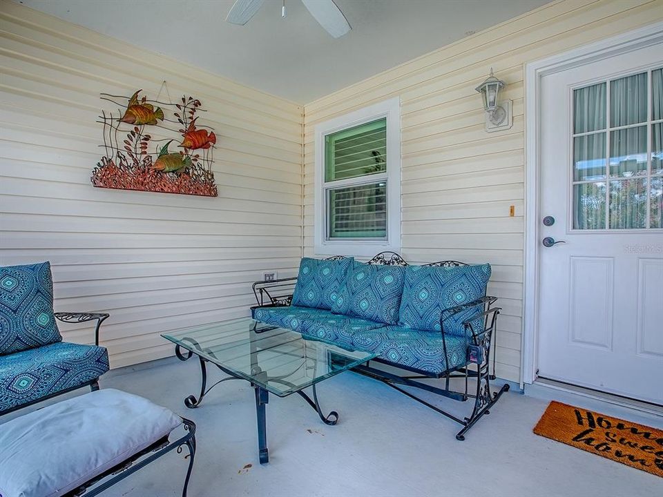 Active With Contract: $279,000 (2 beds, 2 baths, 1168 Square Feet)