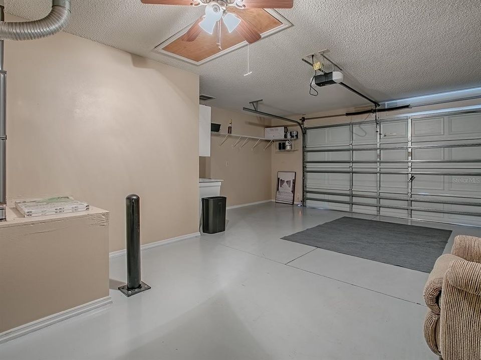 Active With Contract: $279,000 (2 beds, 2 baths, 1168 Square Feet)