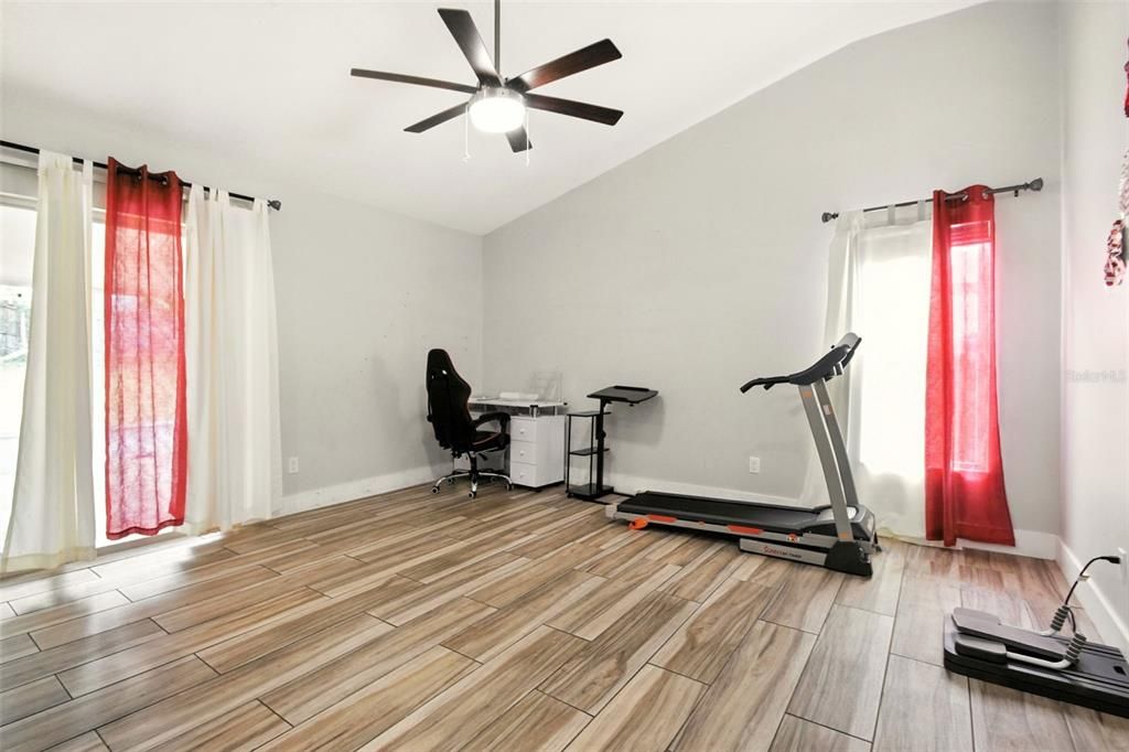 待售: $369,900 (3 贝兹, 2 浴室, 1699 平方英尺)