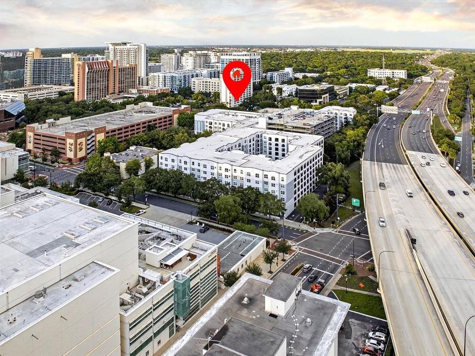 For Sale: $175,000 (1 beds, 1 baths, 667 Square Feet)