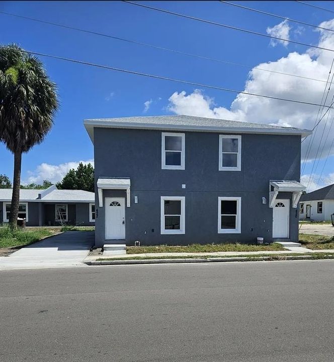 Recently Rented: $1,550 (3 beds, 3 baths, 1104 Square Feet)