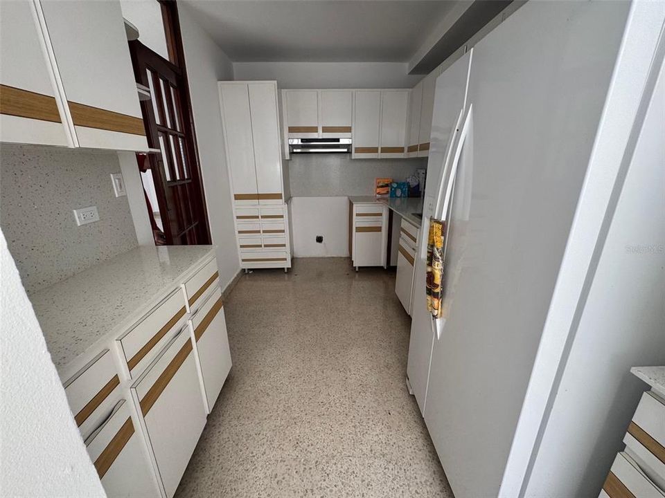 出租: $2,950 (3 贝兹, 2 浴室, 1641 平方英尺)