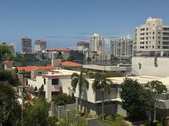 出租: $2,950 (3 贝兹, 2 浴室, 1641 平方英尺)