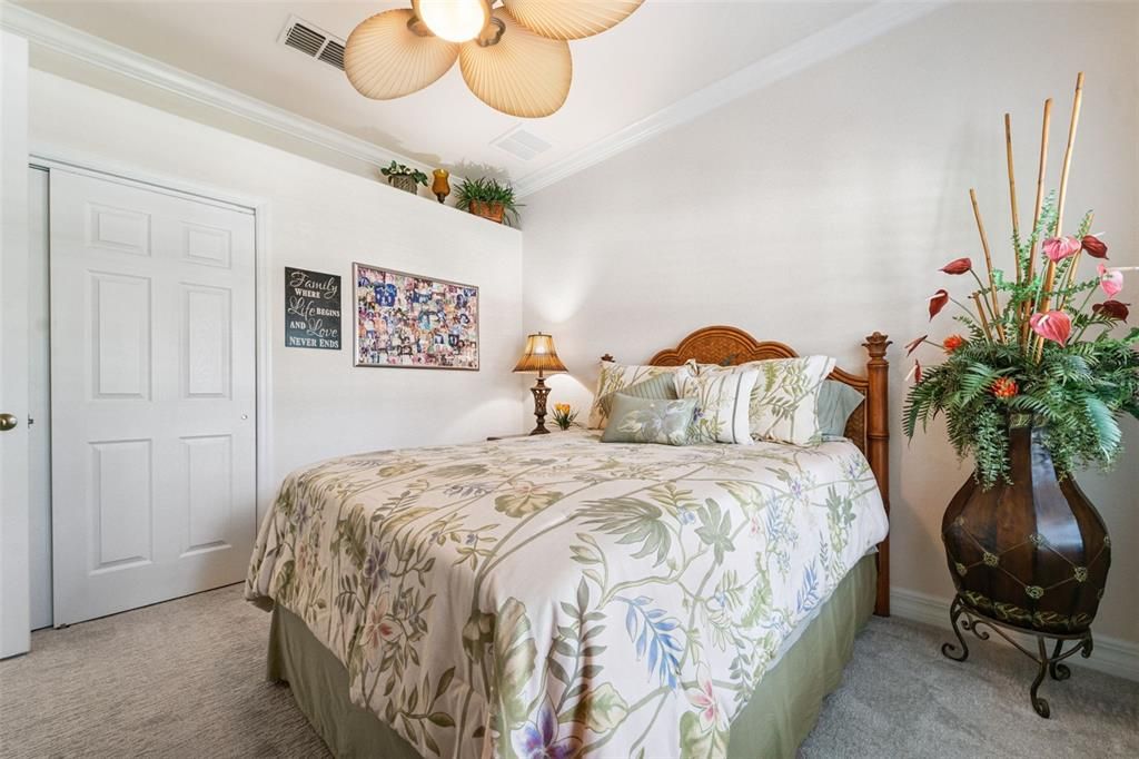 Activo con contrato: $474,900 (3 camas, 2 baños, 2307 Pies cuadrados)