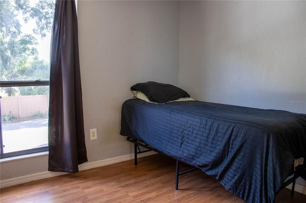 En Venta: $199,900 (4 camas, 2 baños, 1730 Pies cuadrados)