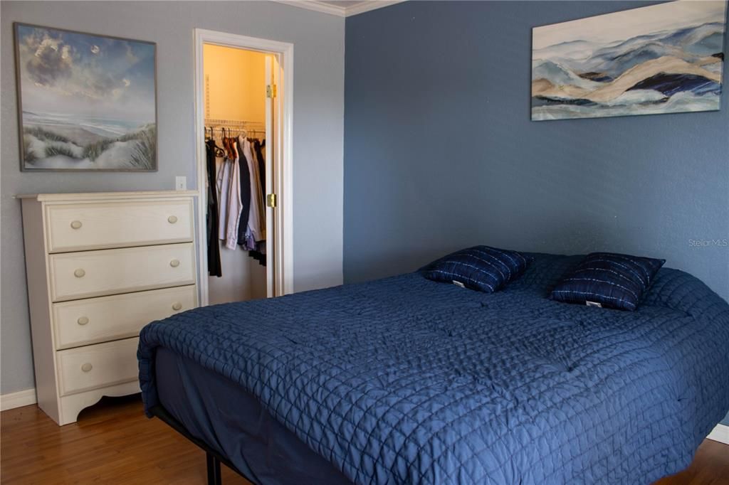 En Venta: $199,900 (4 camas, 2 baños, 1730 Pies cuadrados)