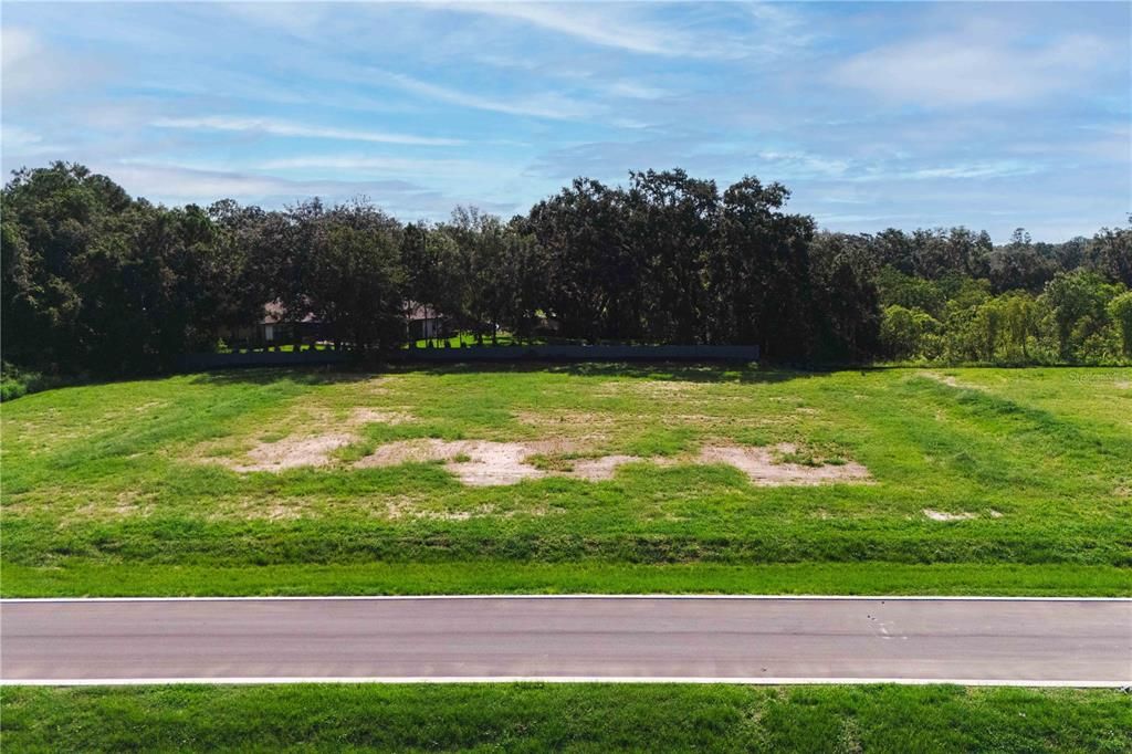 For Sale: $759,000 (1.01 acres)