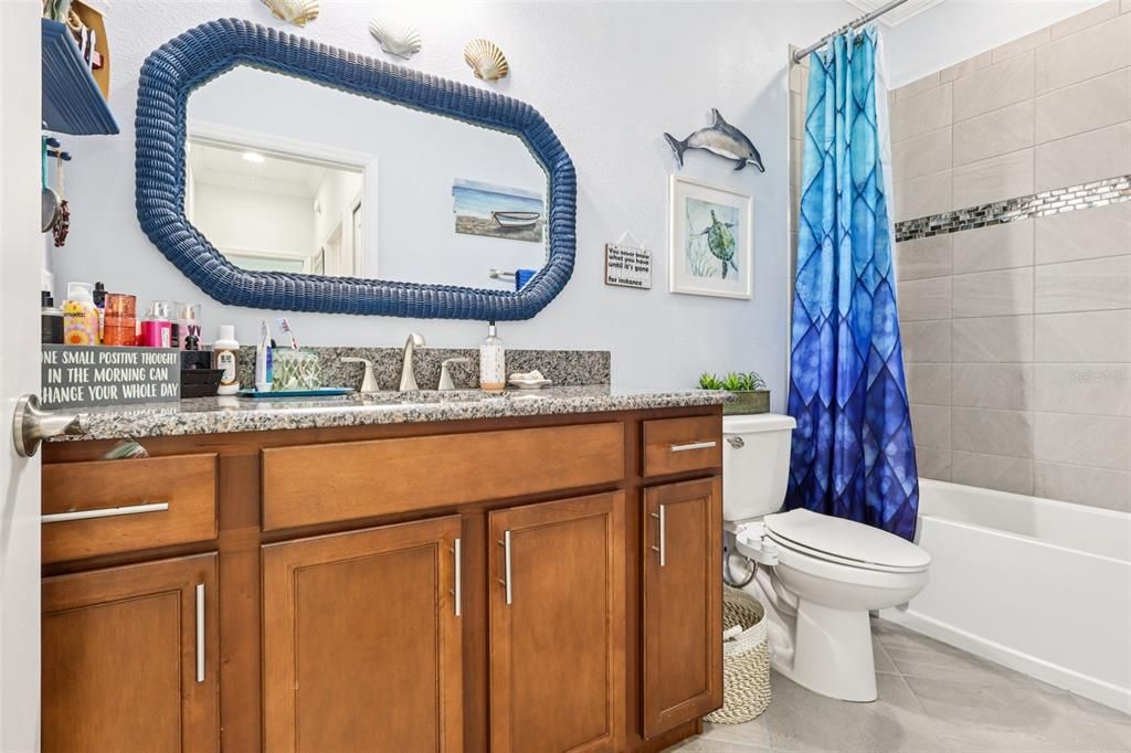 На продажу: $549,900 (2 спален, 2 ванн, 1563 Квадратных фут)