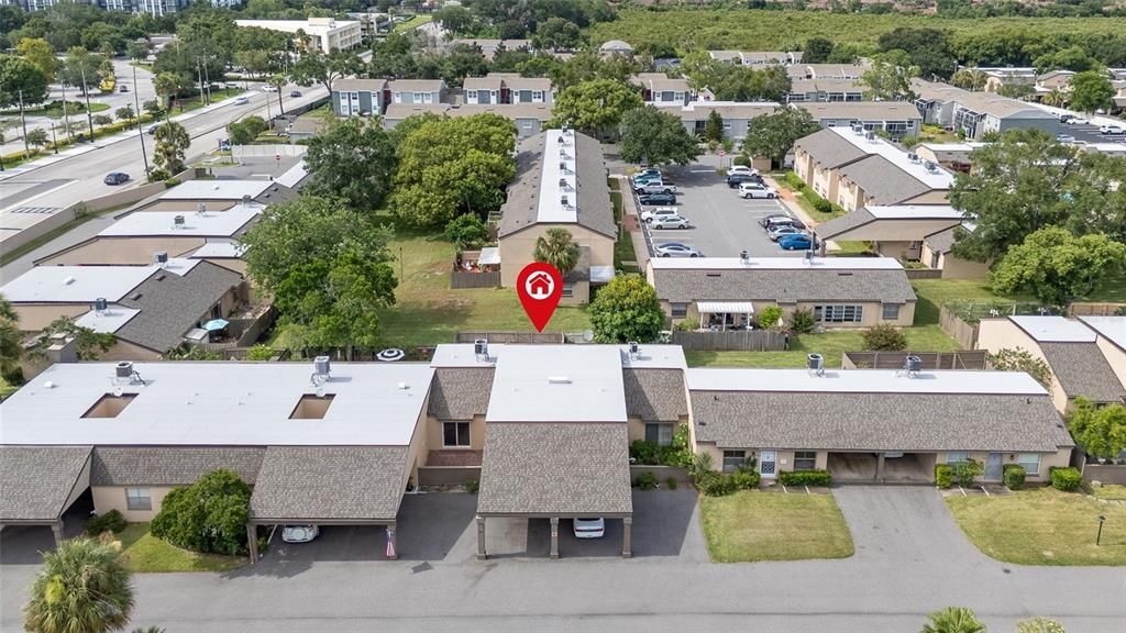 合同活跃: $195,000 (2 贝兹, 2 浴室, 1097 平方英尺)