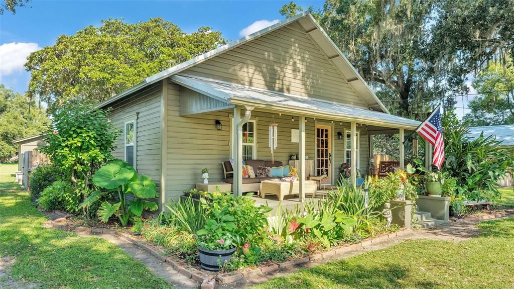 Recently Sold: $274,000 (2 beds, 2 baths, 1322 Square Feet)