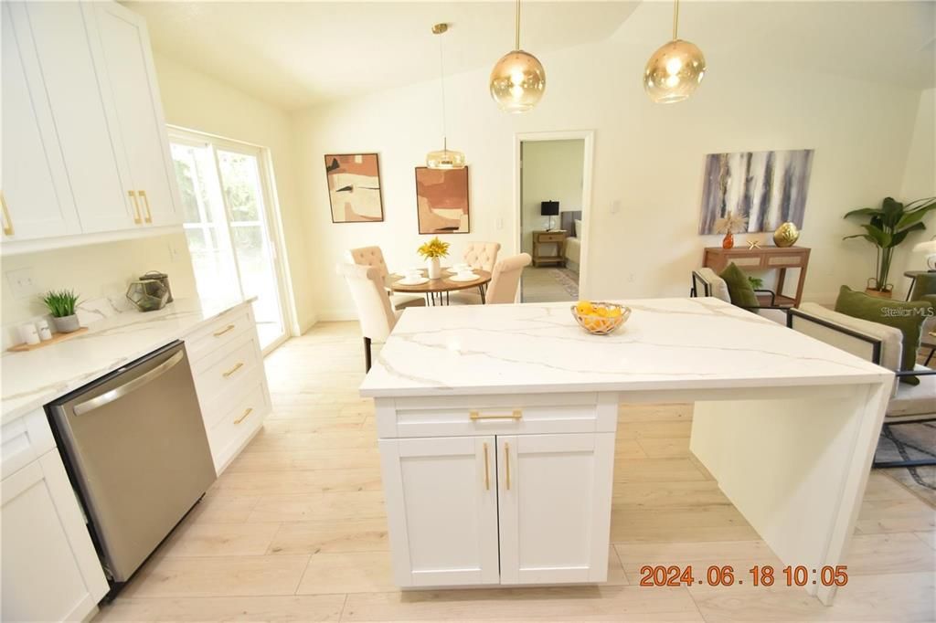 Active With Contract: $281,000 (3 beds, 2 baths, 1488 Square Feet)