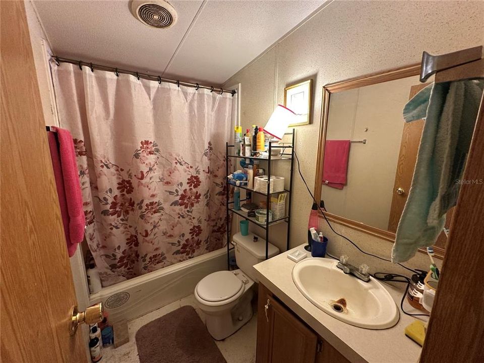 For Sale: $84,950 (2 beds, 2 baths, 1100 Square Feet)