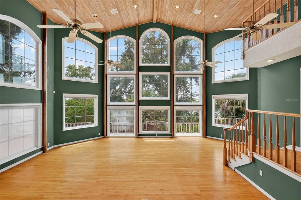 For Sale: $750,000 (4 beds, 3 baths, 2868 Square Feet)