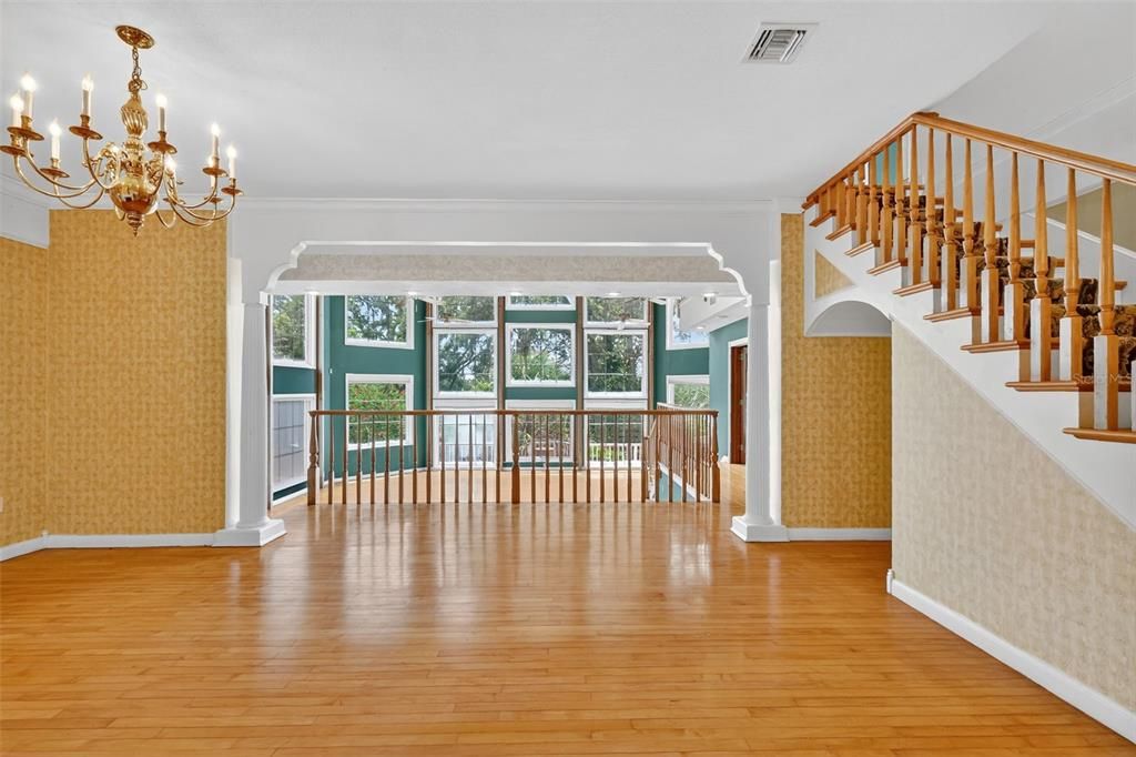 For Sale: $750,000 (4 beds, 3 baths, 2868 Square Feet)