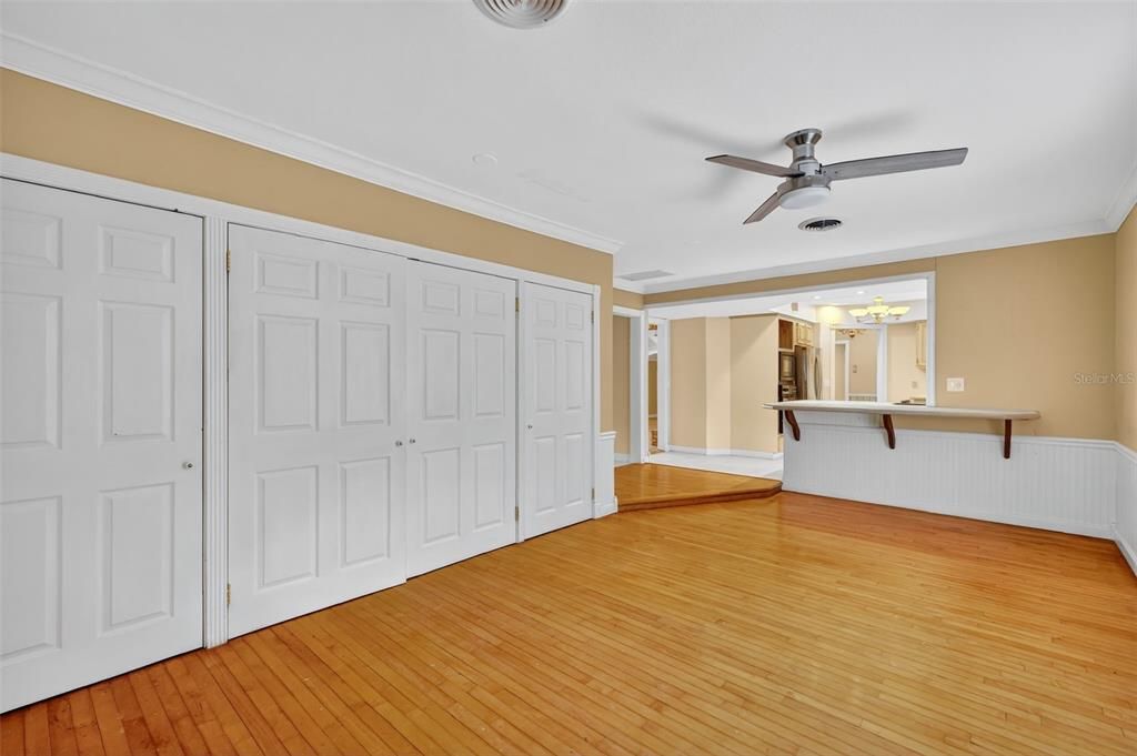 For Sale: $750,000 (4 beds, 3 baths, 2868 Square Feet)