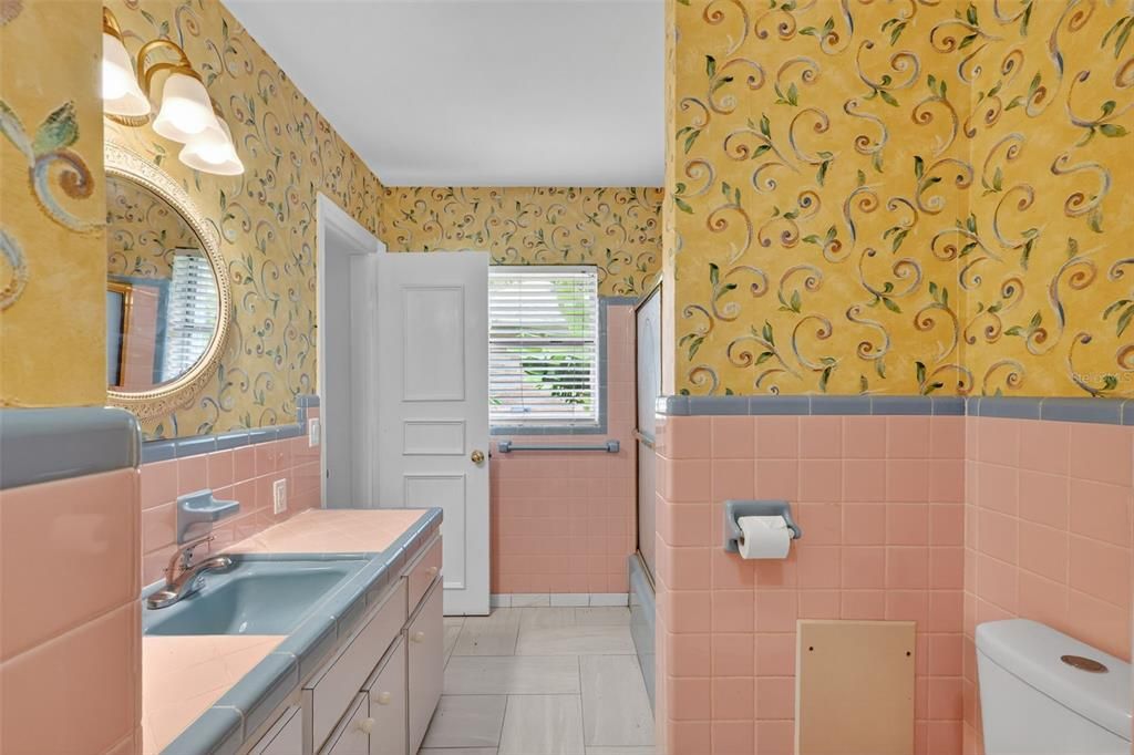 For Sale: $750,000 (4 beds, 3 baths, 2868 Square Feet)