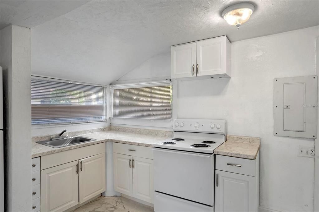 For Sale: $369,900 (4 beds, 0 baths, 1335 Square Feet)