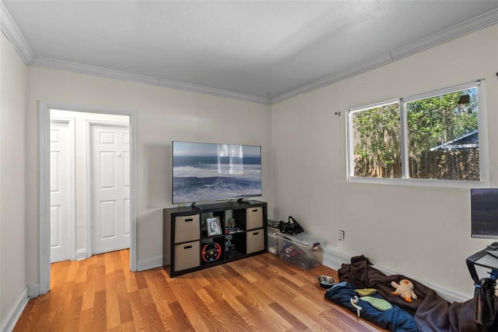 For Sale: $369,900 (4 beds, 0 baths, 1335 Square Feet)