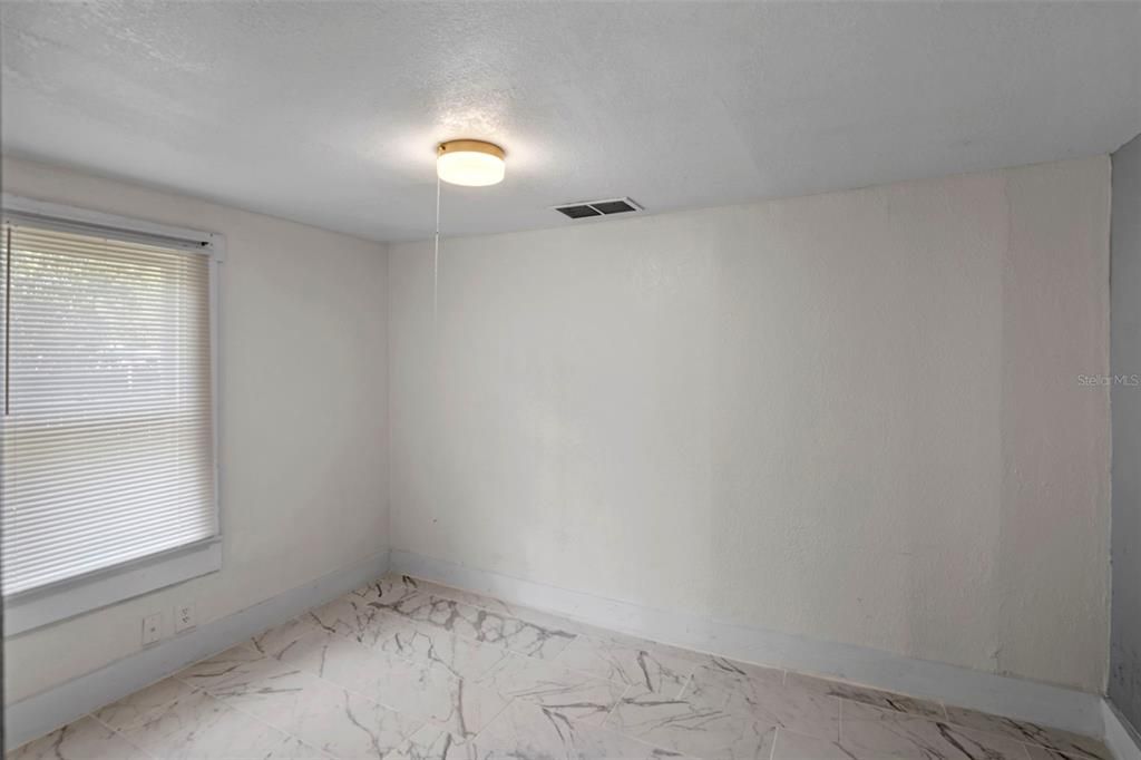 For Sale: $369,900 (4 beds, 0 baths, 1335 Square Feet)