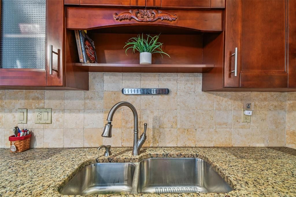 For Sale: $614,916 (4 beds, 3 baths, 2727 Square Feet)