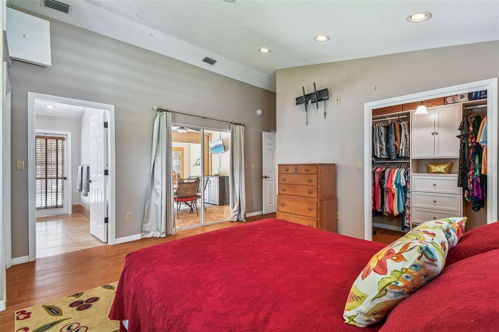 For Sale: $614,916 (4 beds, 3 baths, 2727 Square Feet)