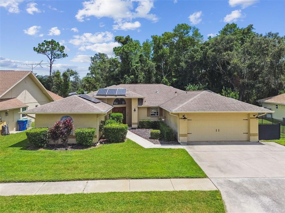 For Sale: $614,916 (4 beds, 3 baths, 2727 Square Feet)