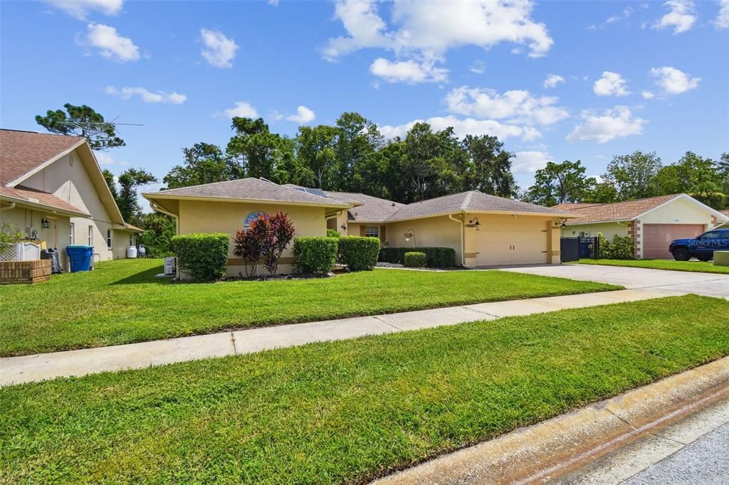 For Sale: $614,916 (4 beds, 3 baths, 2727 Square Feet)