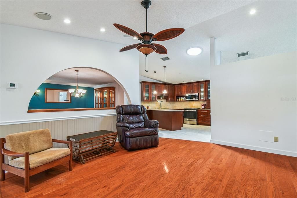 For Sale: $614,916 (4 beds, 3 baths, 2727 Square Feet)