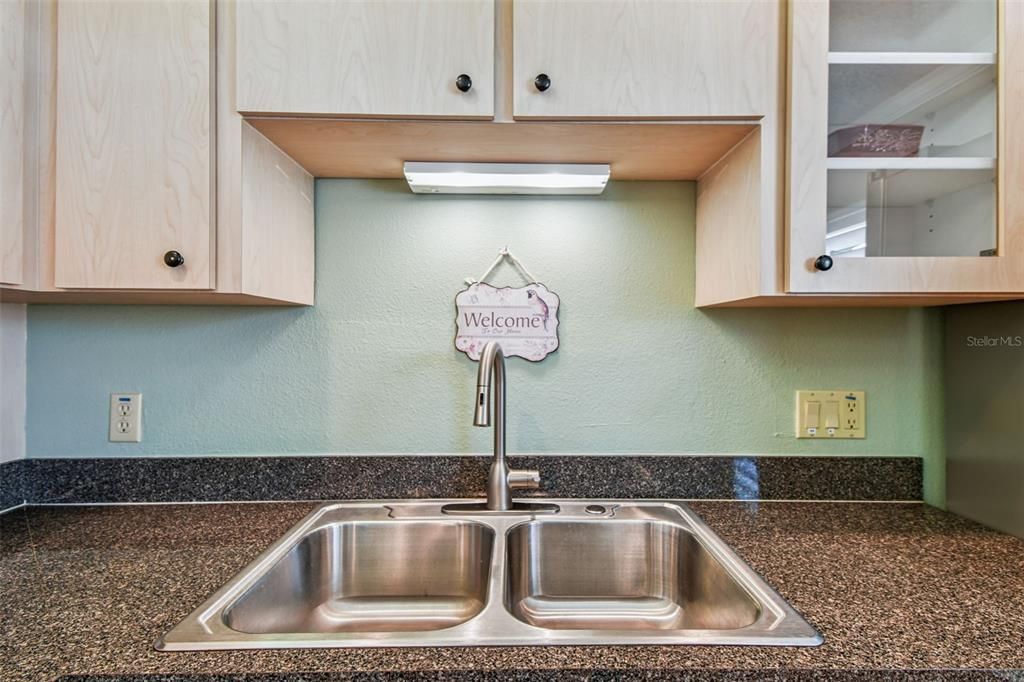 For Sale: $614,916 (4 beds, 3 baths, 2727 Square Feet)