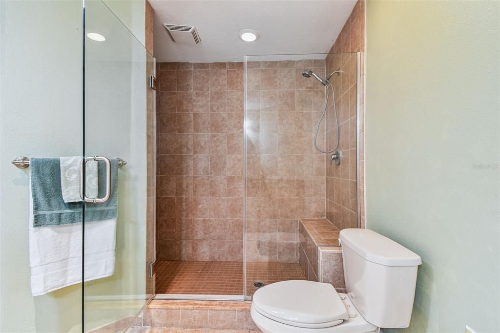 For Sale: $614,916 (4 beds, 3 baths, 2727 Square Feet)