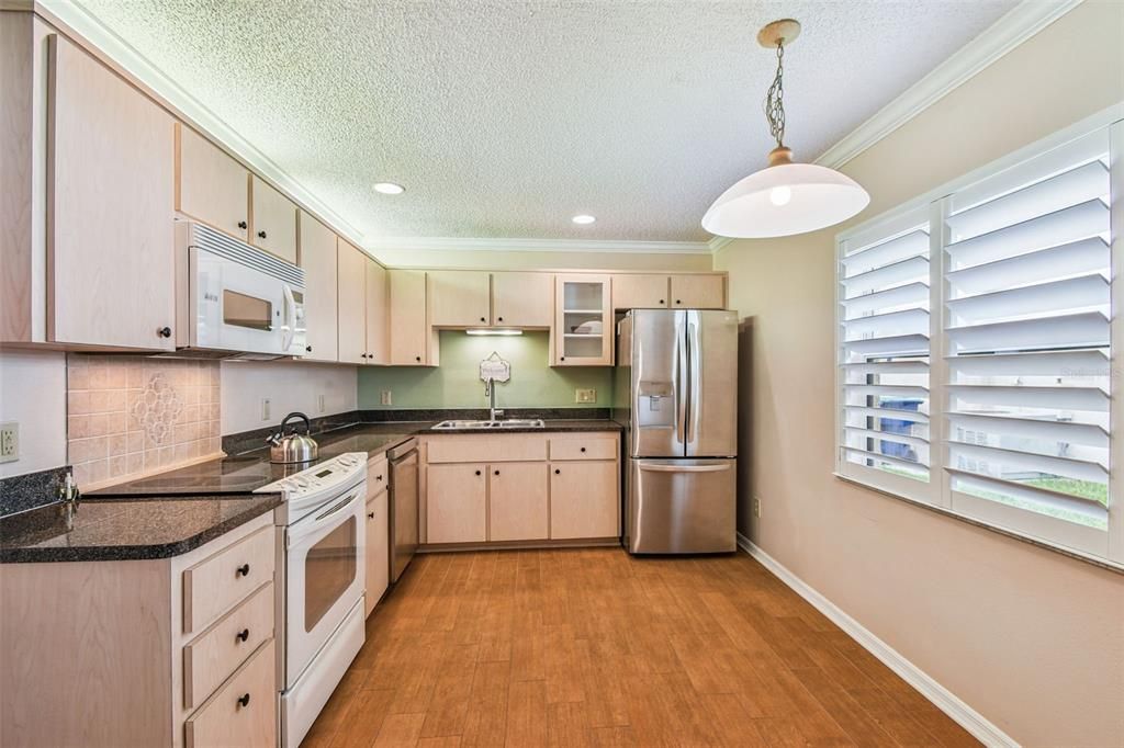 For Sale: $614,916 (4 beds, 3 baths, 2727 Square Feet)