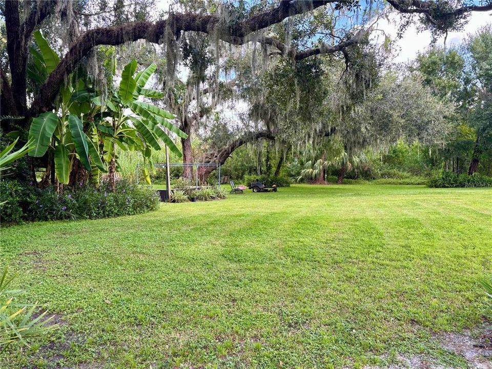 For Sale: $1,250,000 (4 beds, 3 baths, 2530 Square Feet)