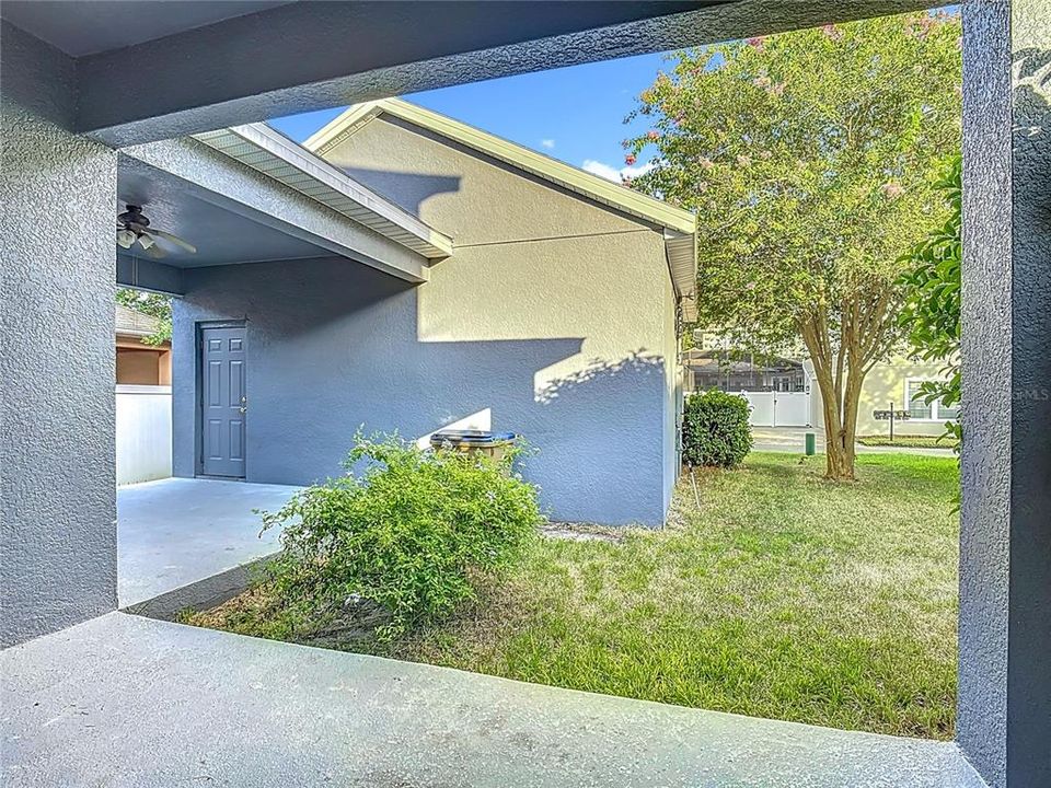 合同活跃: $419,714 (4 贝兹, 2 浴室, 2382 平方英尺)