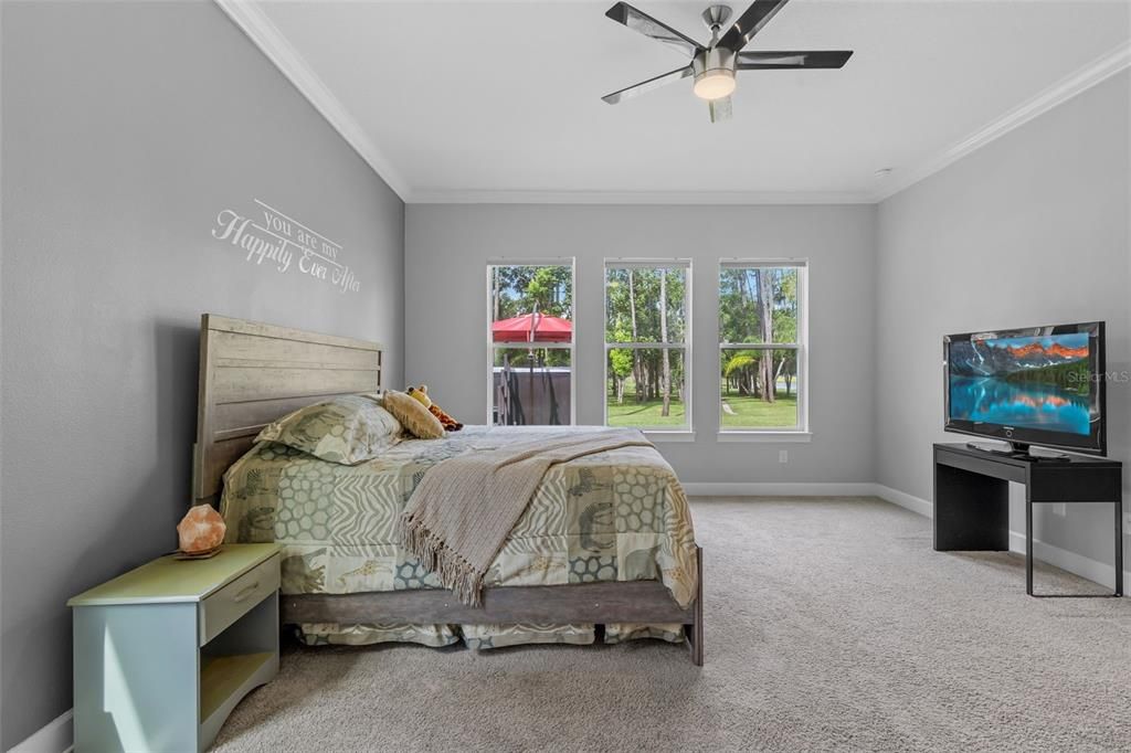 En Venta: $950,000 (3 camas, 2 baños, 2547 Pies cuadrados)